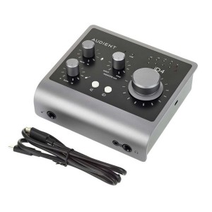 کارت صدا آدینت مدل iD4 MKII